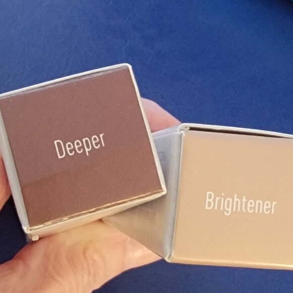 8 Piece Mally Makeup Cosmetics Bundle Lot in a Gift Box - Picture 10 of 15